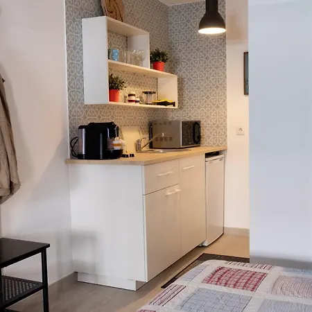 Апартаменты Mar Studio - Estoril *